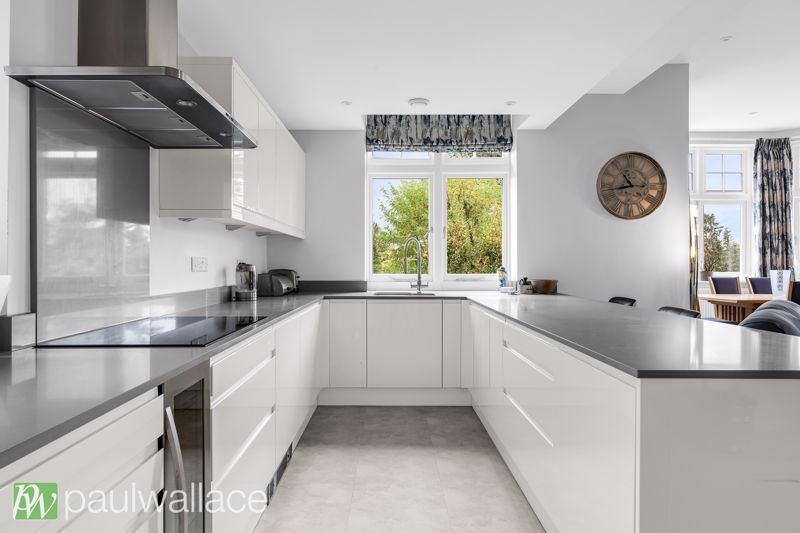 Additional image 3 of 2 bed flat for saleUpper Marsh Lane, Hoddesdon EN11