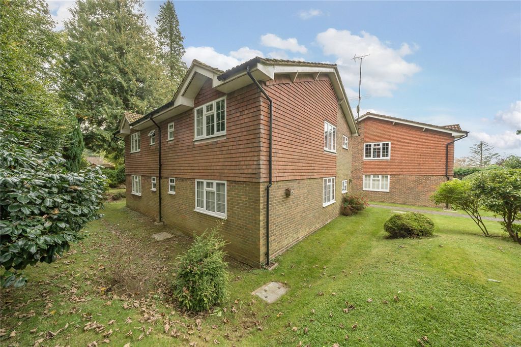 Additional image 16 of 1 bed flat for saleHindhead, Surrey GU26
