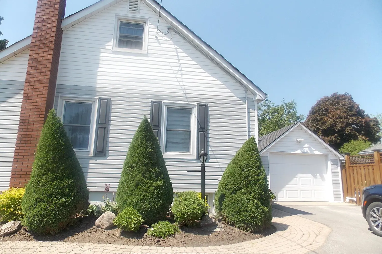 70 Donald Street photo 2