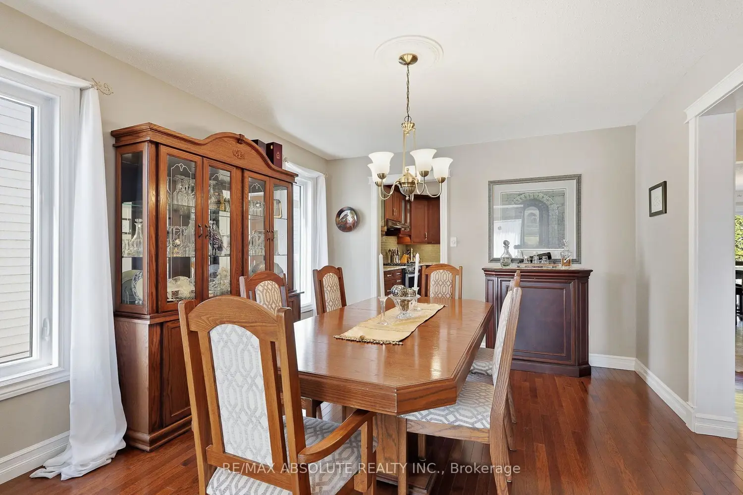 Additional image 8 of 759 Montcrest Drive