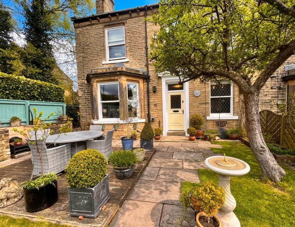 Additional image 33 of 6 bed end terrace house for saleGrandsmere Place, Halifax HX3