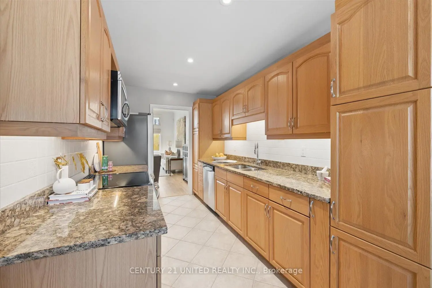 1850 Cherryhill Road 9 photo 5
