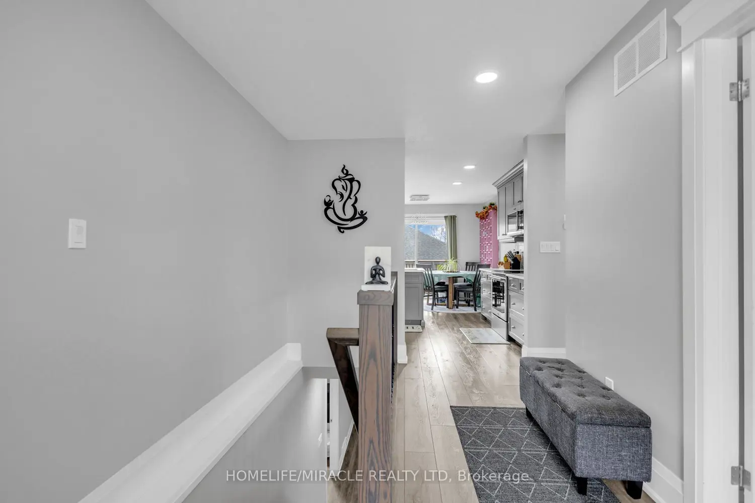 172 Miller Street photo 2