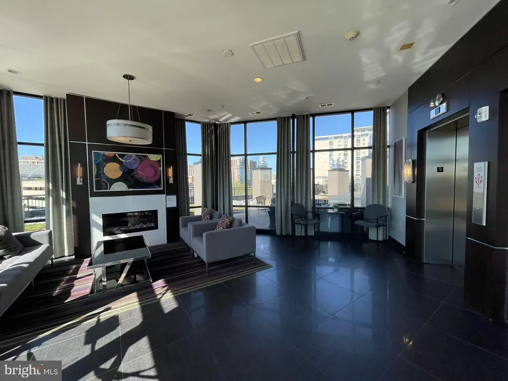 8005 13th Street Unit 310, Silver Spring, MD 20910 photo 3