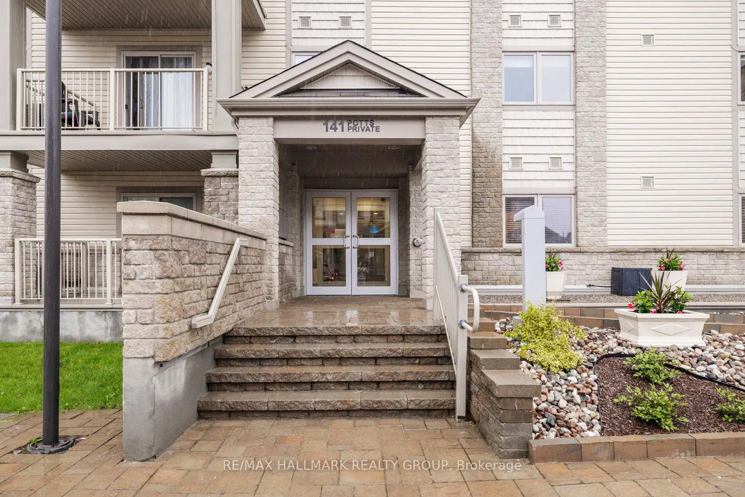 141 Potts Private 309 photo 4