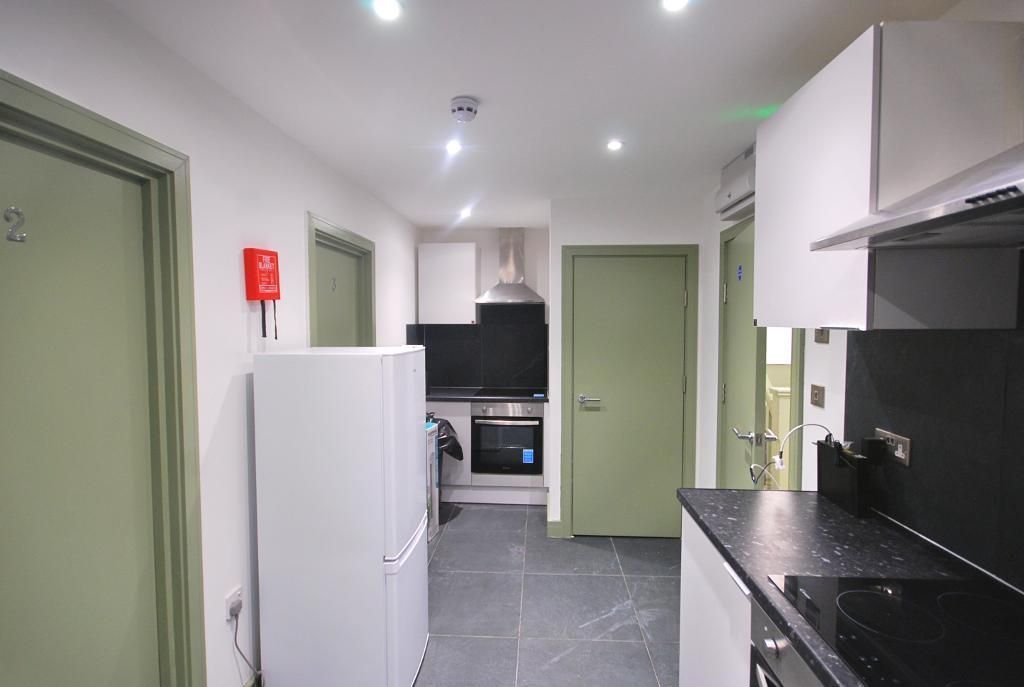 Additional image 29 of 10 bed semi-detached house for salePark Drive, North Harrow, Harrow HA2