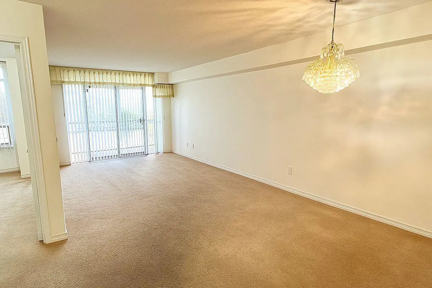 3650 Kingston Road 726 photo 3
