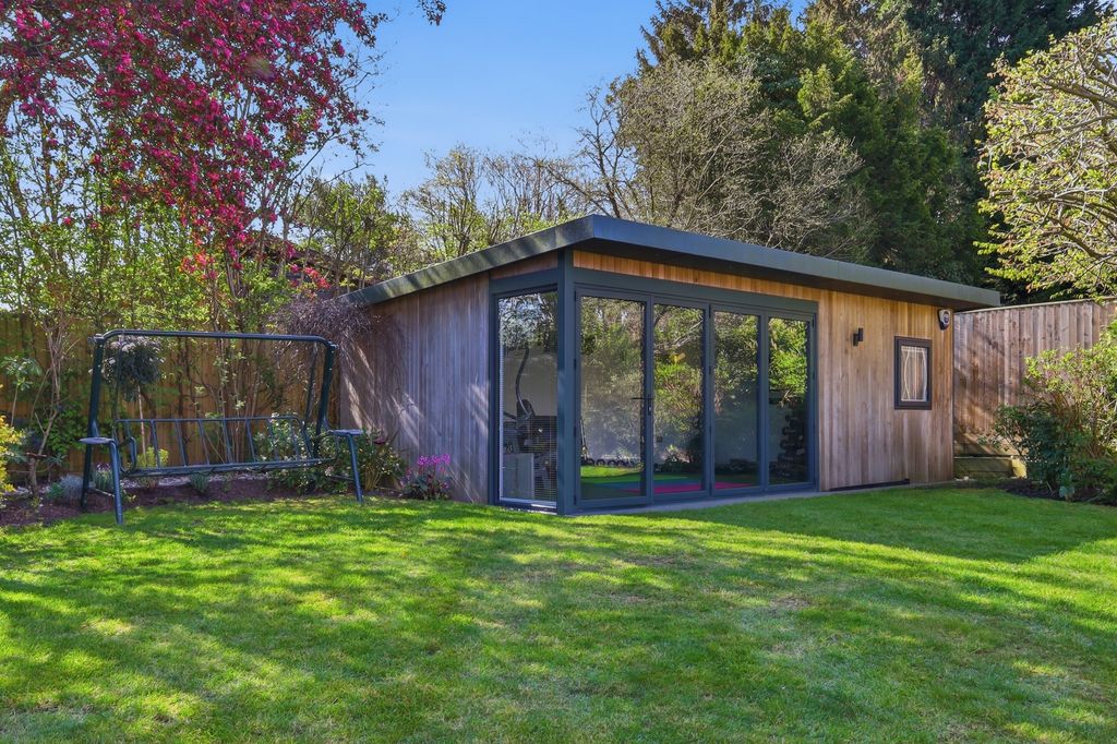 Additional image 27 of 5 bed detached house for salePenny Croft, Harpenden AL5