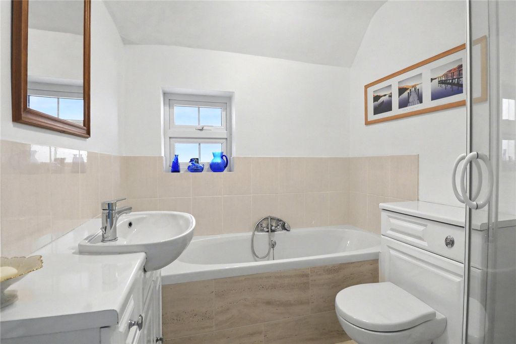 Additional image 9 of 5 bed detached house for saleRyedale, Gallipot Hill, Hartfield TN7