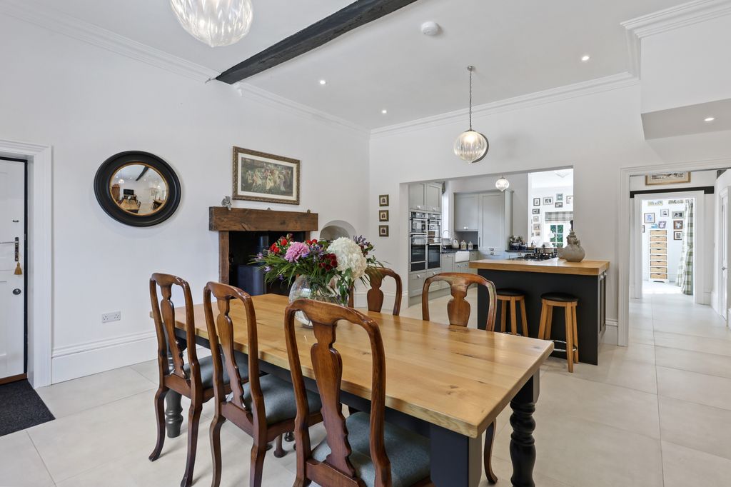 Additional image 14 of 5 bed property for saleOld Bedhampton, Hampshire PO9
