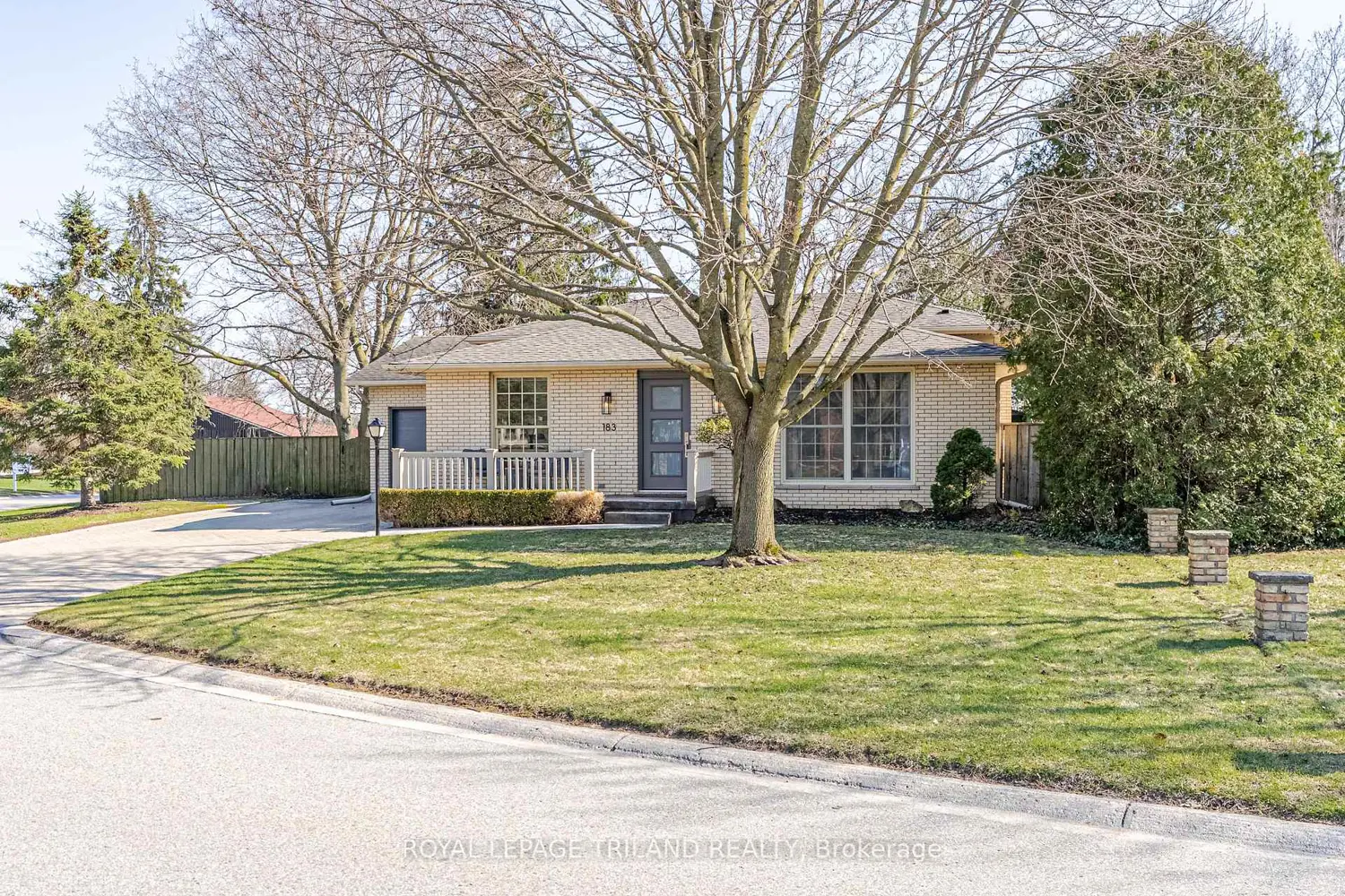 183 Canterbury Drive photo 3
