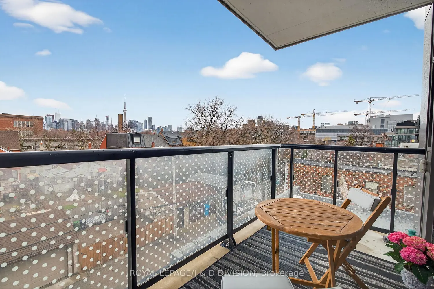 Additional image 3 of 109 Ossington Avenue 322