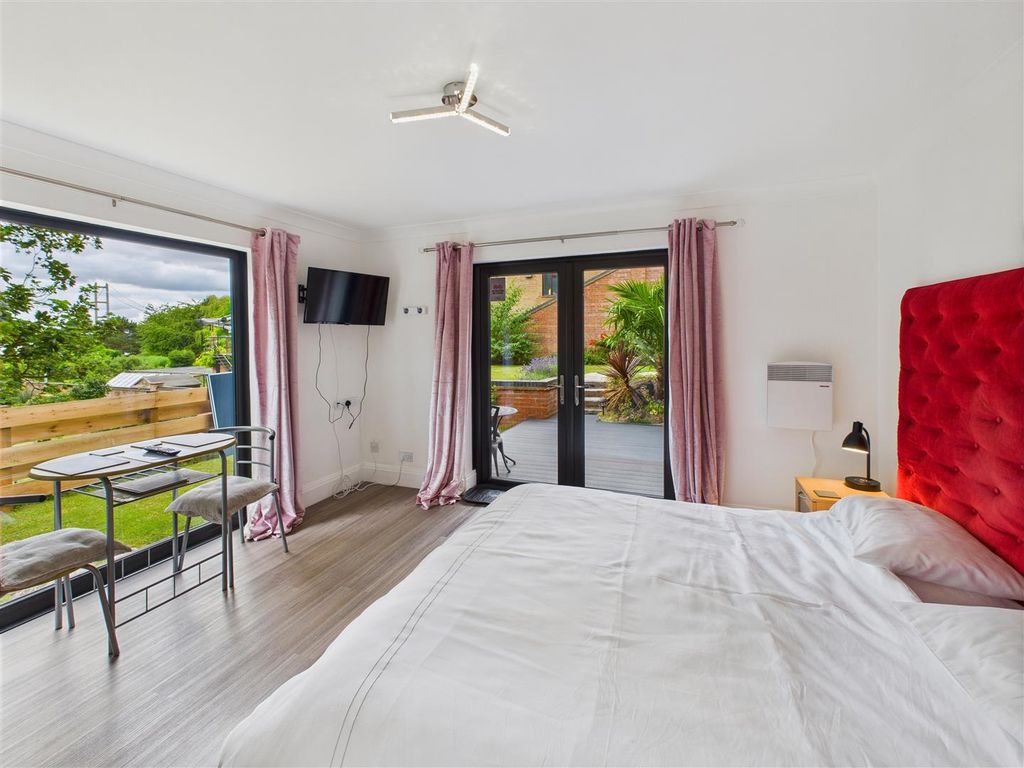 Additional image 21 of 5 bed detached house for saleRedcliff Road, Hessle HU13