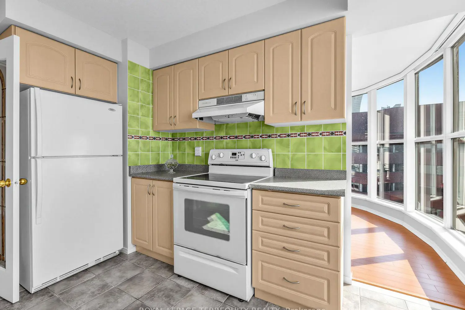 Additional image 5 of 100 Upper Madison Avenue 1708
