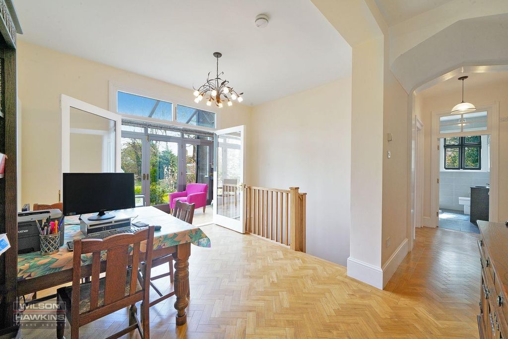 Additional image 5 of 3 bed flat for saleLondon Road, Harrow On The Hill HA1