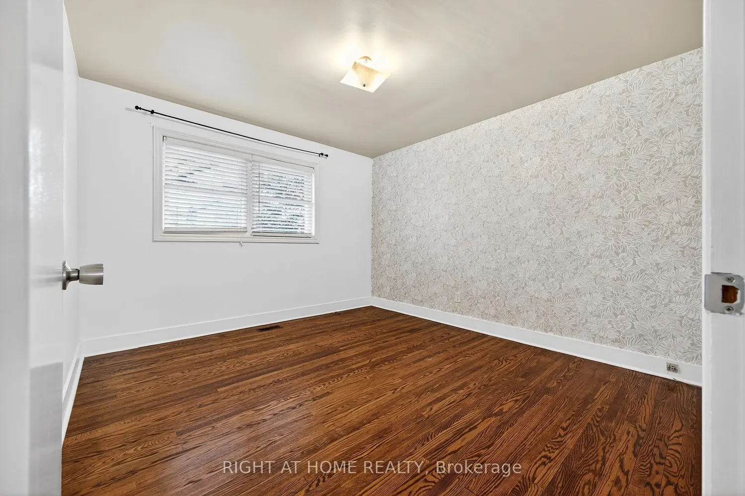 226 Bel-Air Avenue photo 5