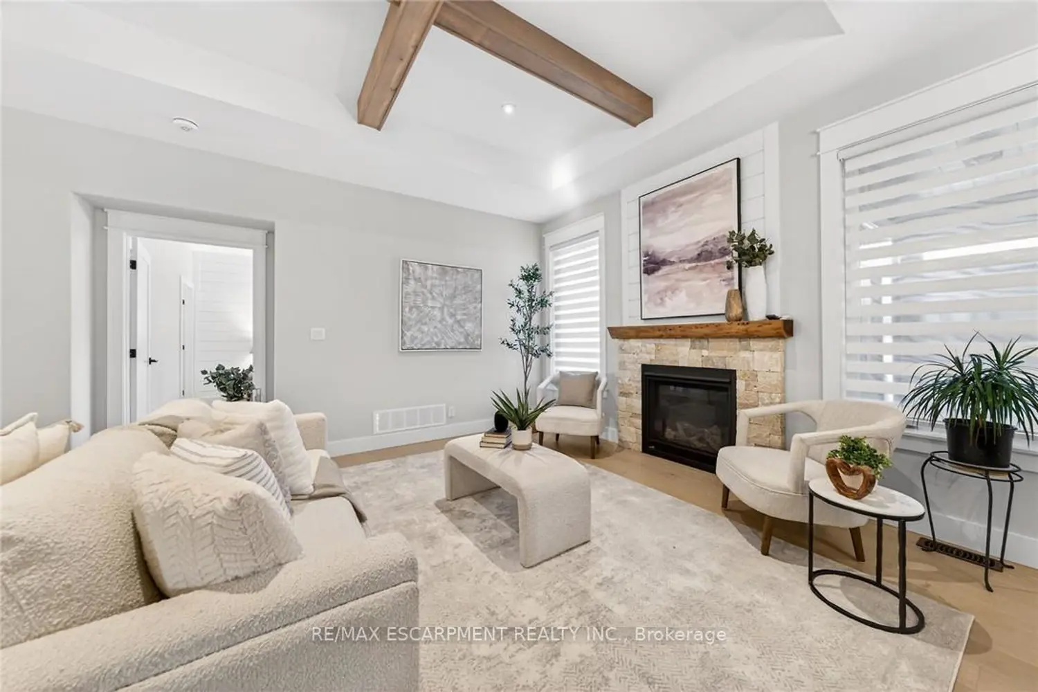 24 Craddock Boulevard 23 photo 5