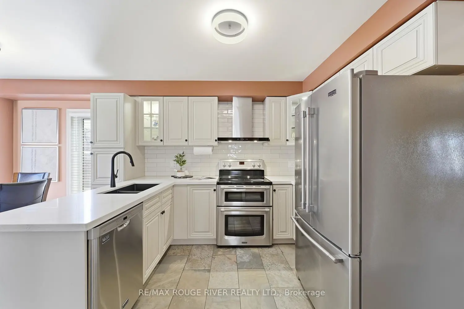 5 Iberville Road photo 4