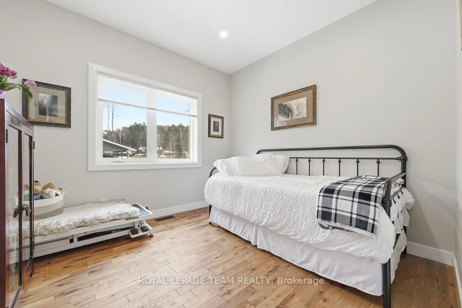 Additional image 9 of 42153B Combermere Road