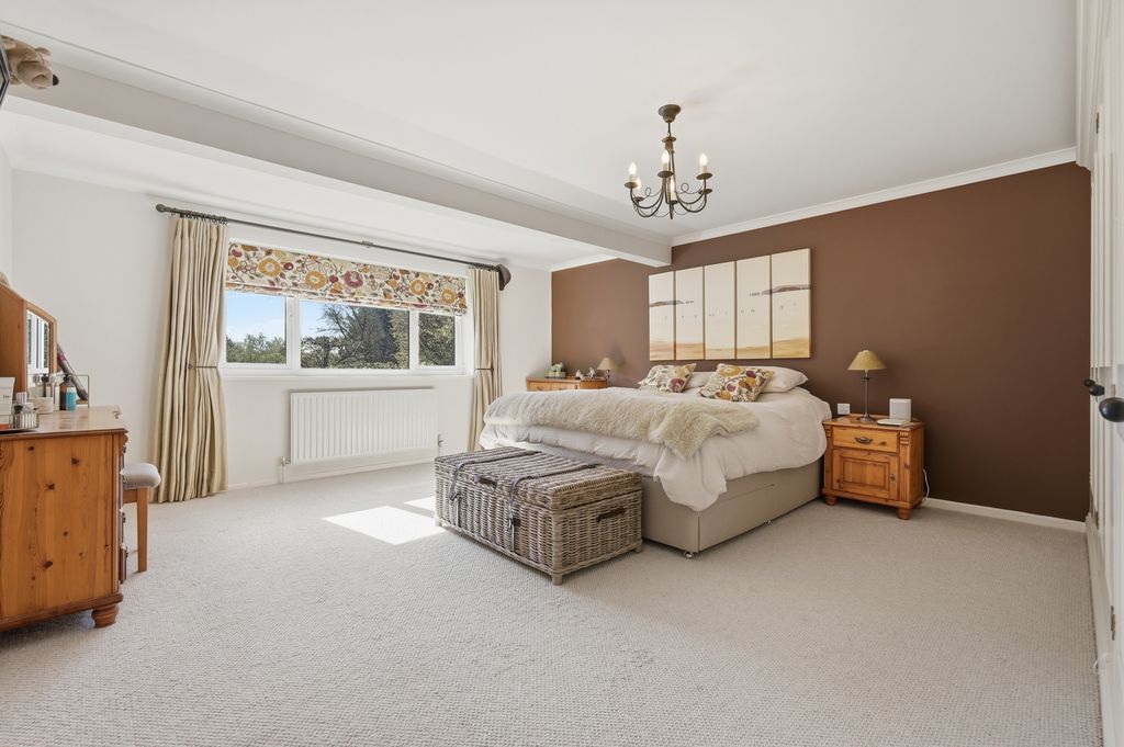 Additional image 14 of 5 bed detached house for salePenny Croft, Harpenden AL5