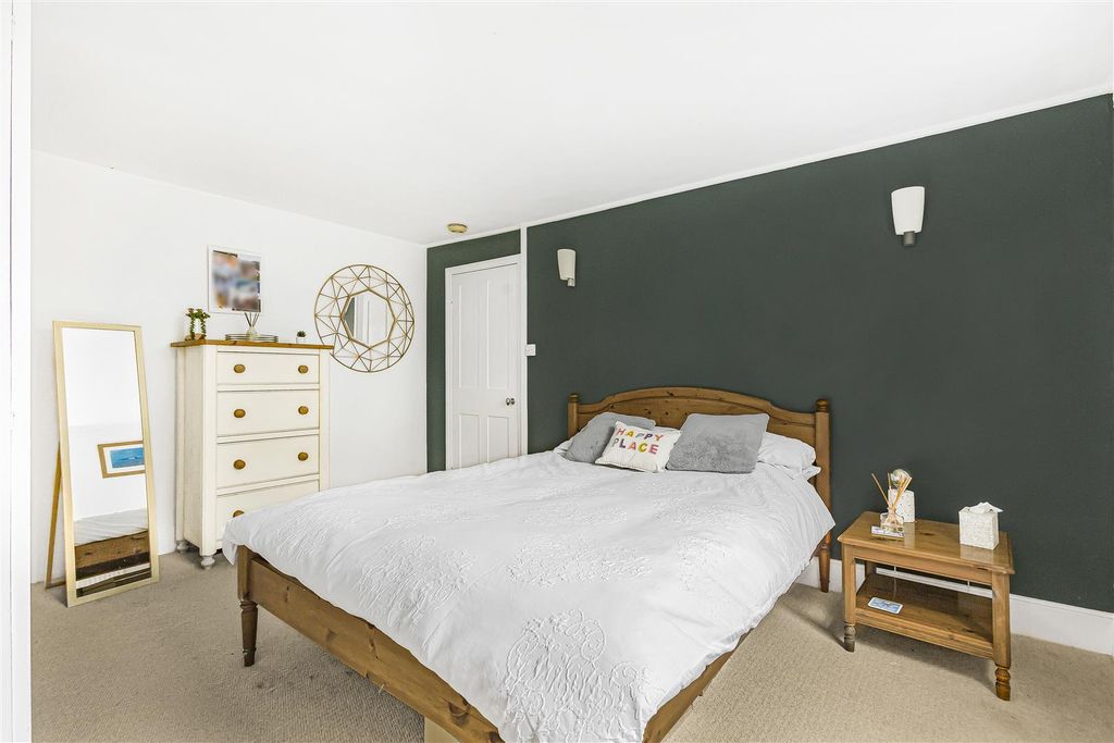 Additional image 35 of 6 bed detached house for saleHertingfordbury Road, Hertingfordbury, Hertford SG14