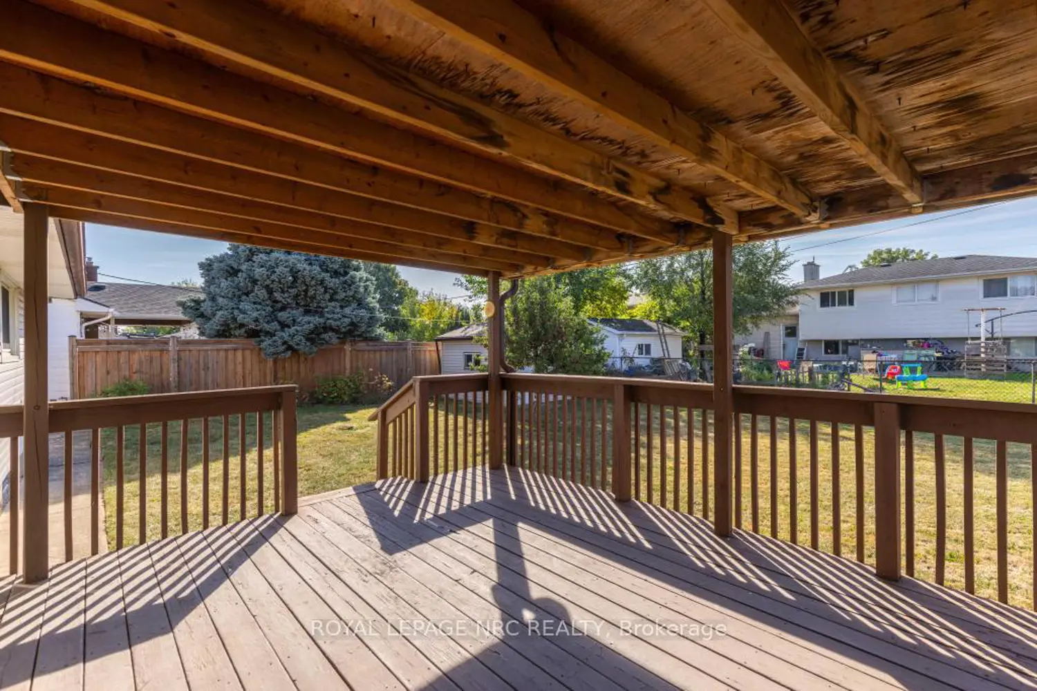10 Ridgeview Avenue photo 4