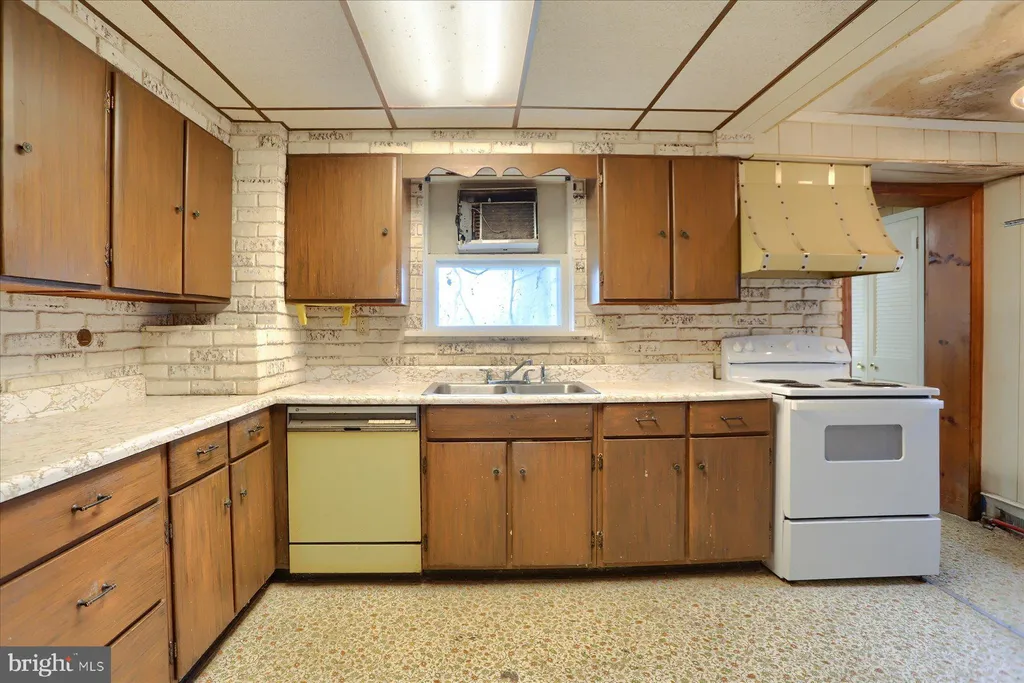 Additional image 16 of 4401 Middle Ridge Road, Newport, PA 17074
