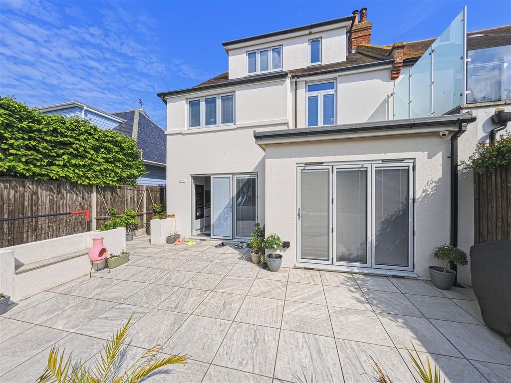 Additional image 54 of 5 bed property for saleBeacon Hill, Herne Bay CT6