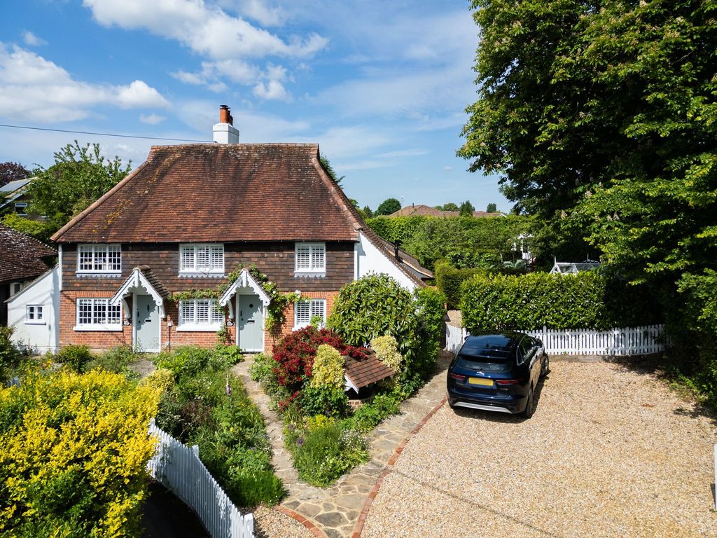3 bed property for saleChurch Lane, Henfield BN5