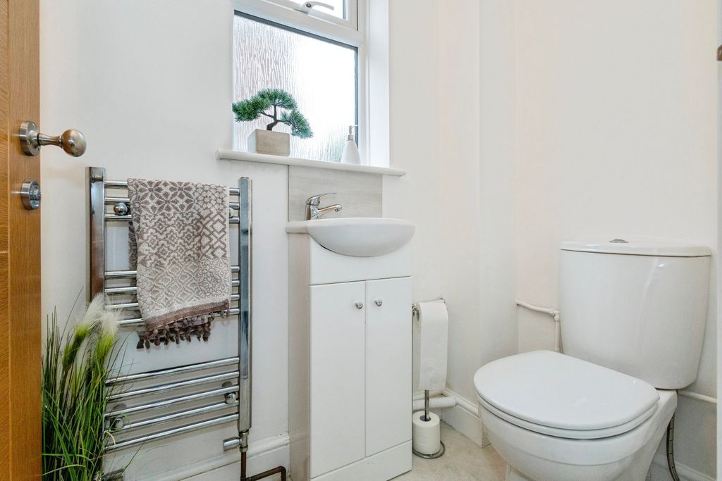 Additional image 6 of 3 bed detached house for saleSt. Peters Road, Hayling Island PO11