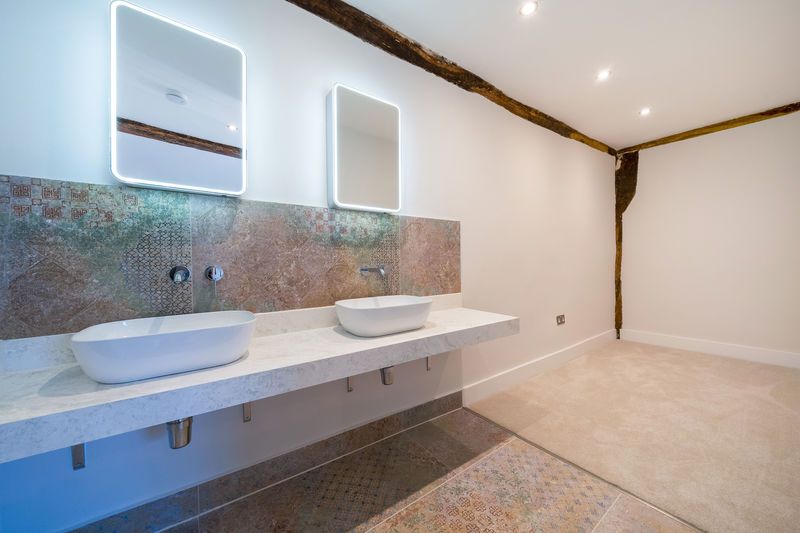 Additional image 18 of 4 bed semi-detached house for saleCowbridge, Hertford SG14