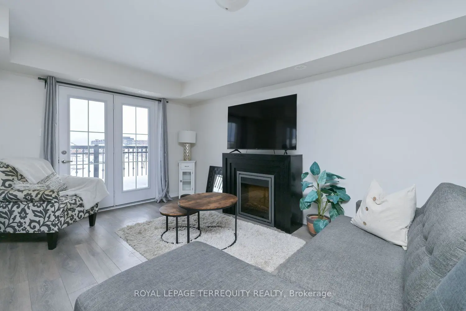 Additional image 4 of 2441 Greenwich Drive 95
