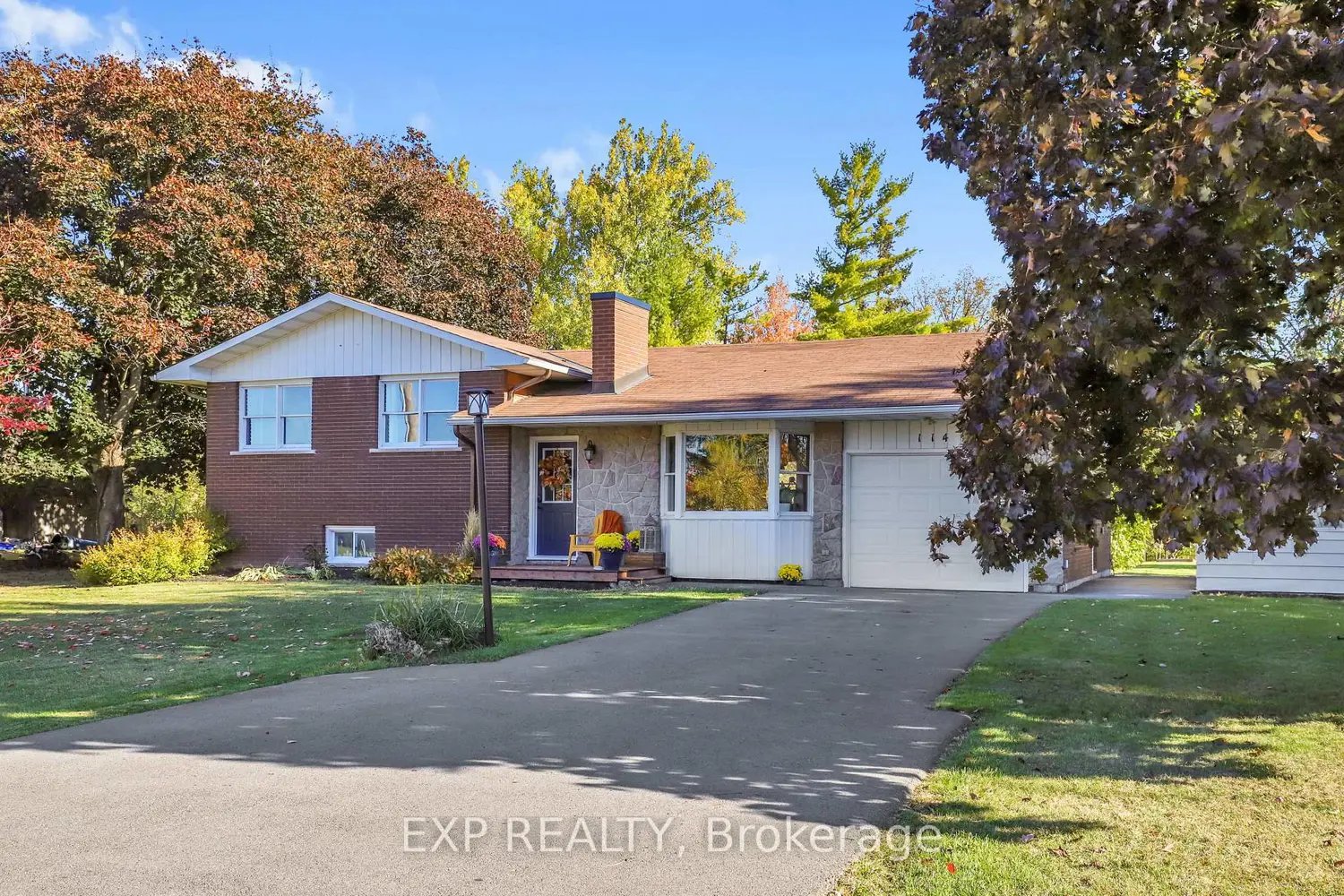 114 Kedey St Street photo 3