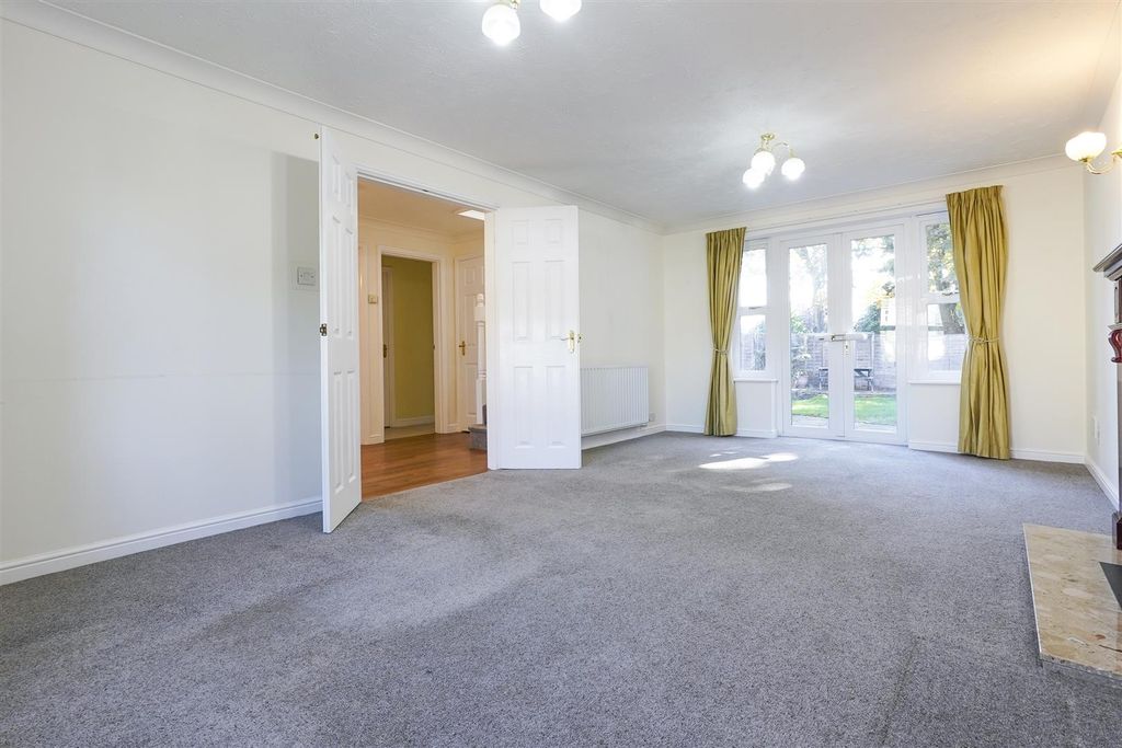 Additional image 7 of 4 bed detached house for saleBrodley Close, Hipperholme, Halifax HX3