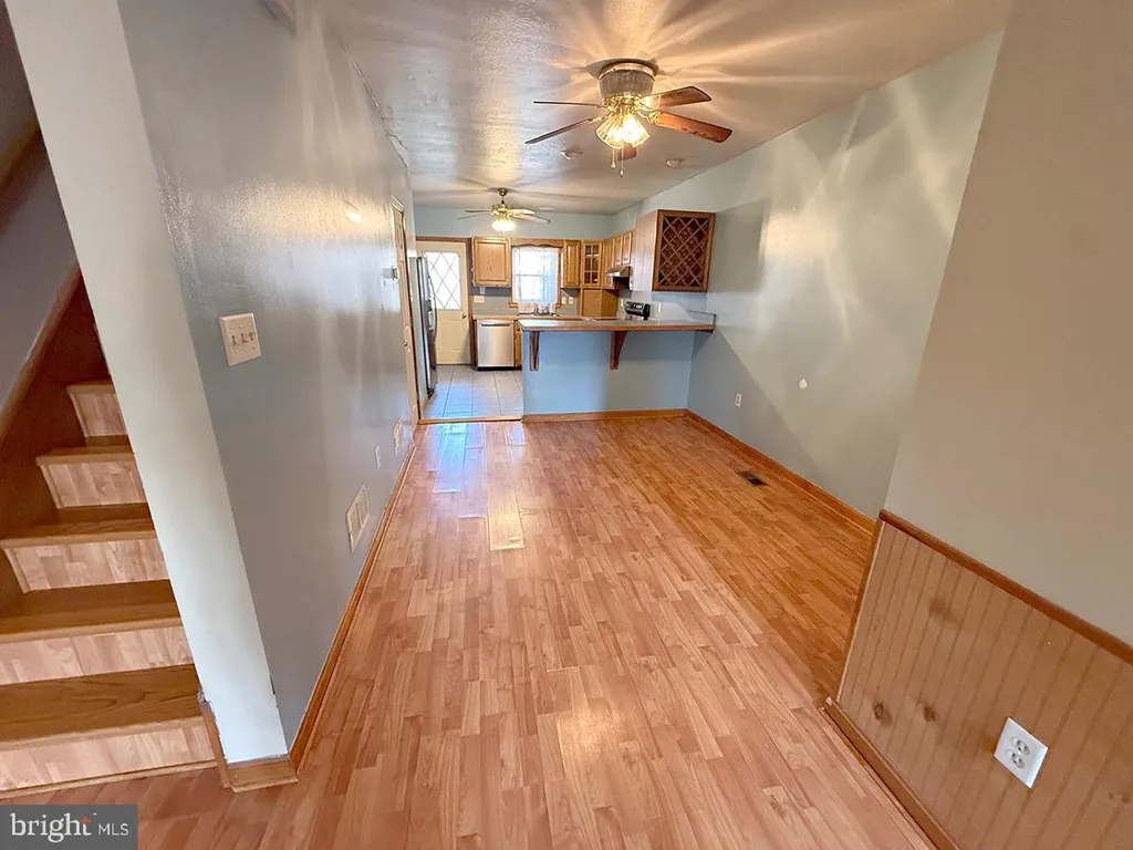 Additional image 9 of 233 N 5th Street, Newport, PA 17074