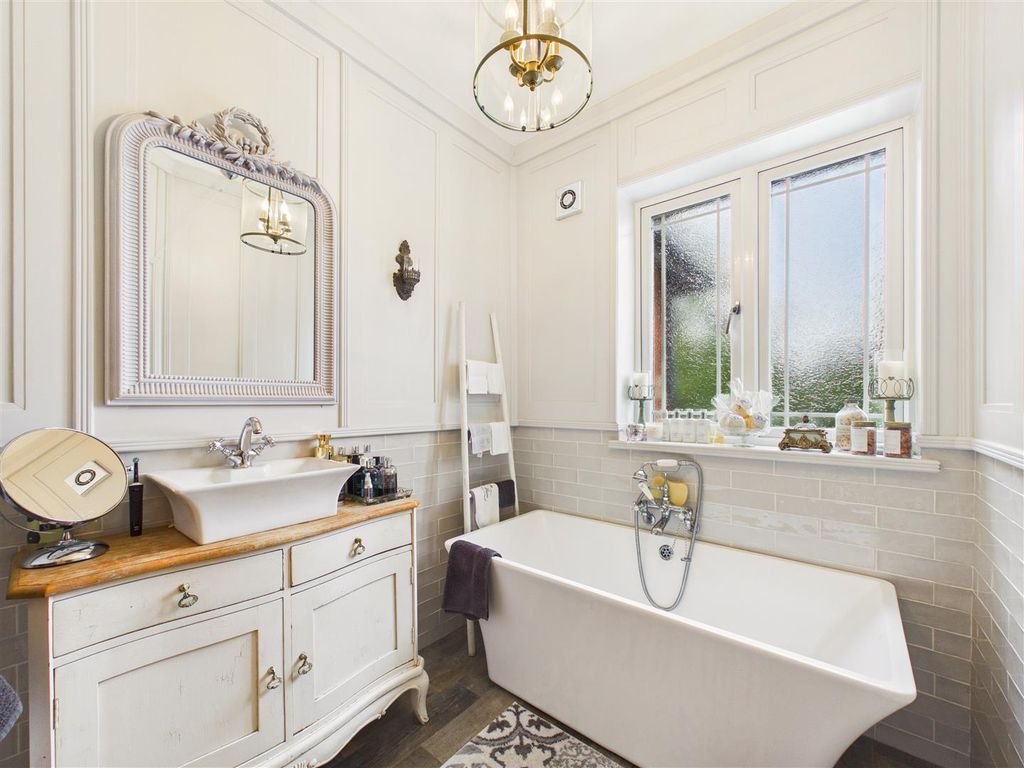 Additional image 16 of 5 bed detached house for saleMarlborough Avenue, Hessle HU13