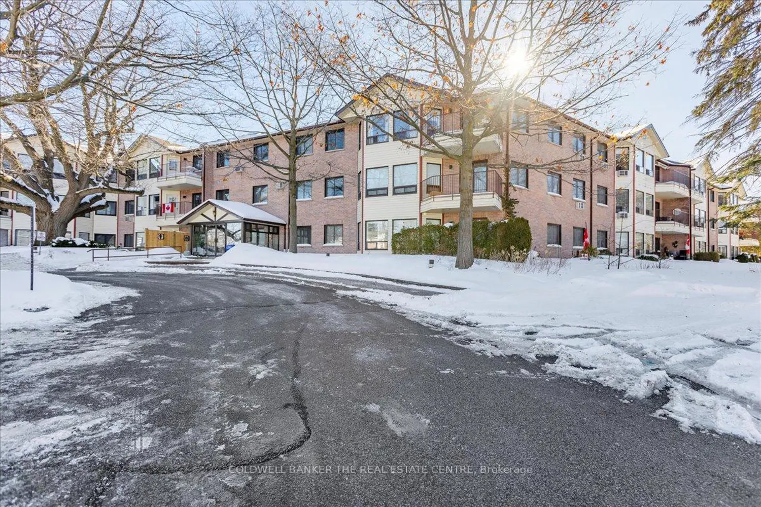 111 Grew Boulevard 105 photo 3