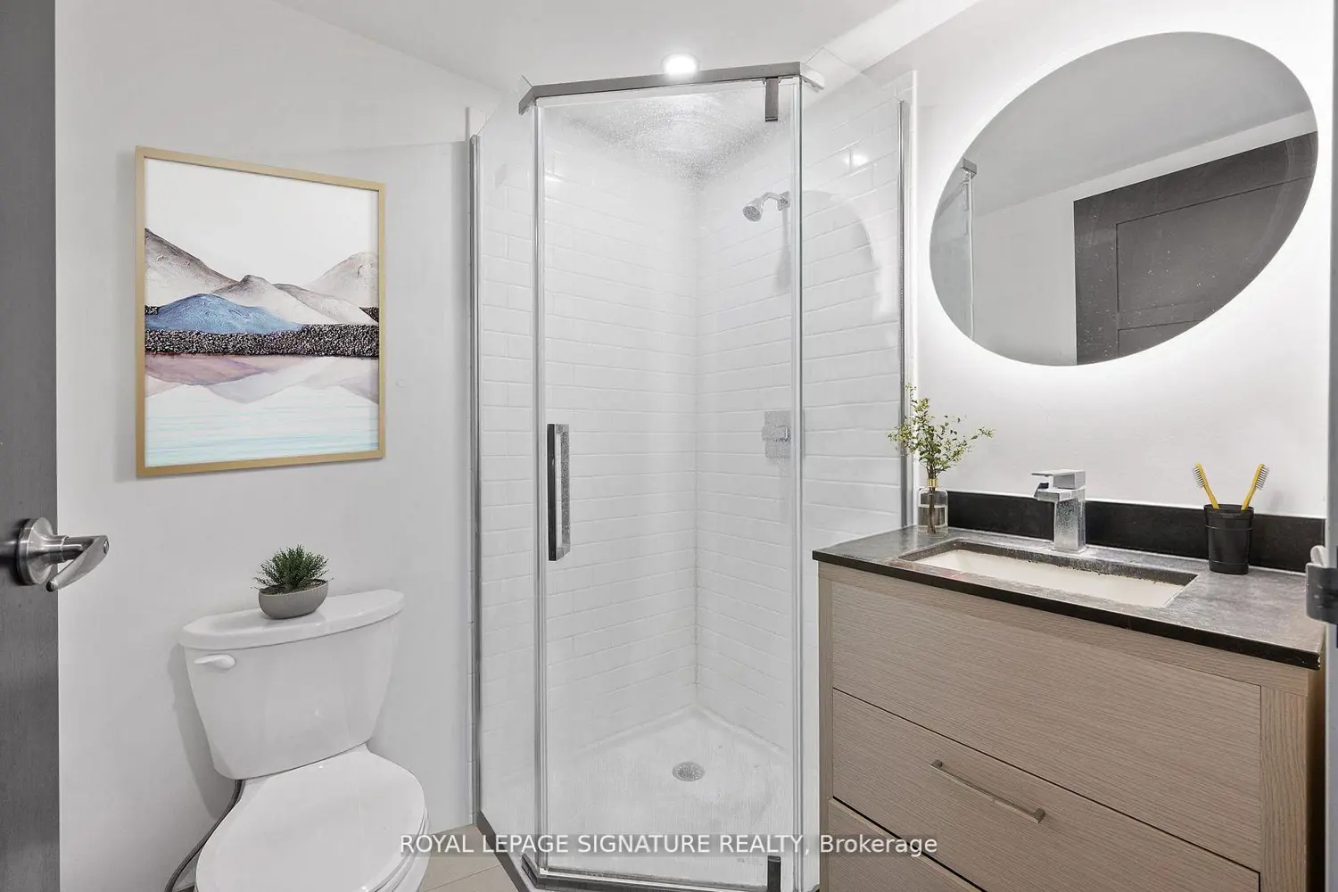 Additional image 8 of 145 Columbia Street 1135