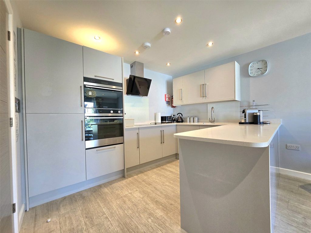 Additional image 3 of 2 bed flat for saleFlexbury Park, Bude, Cornwall EX23