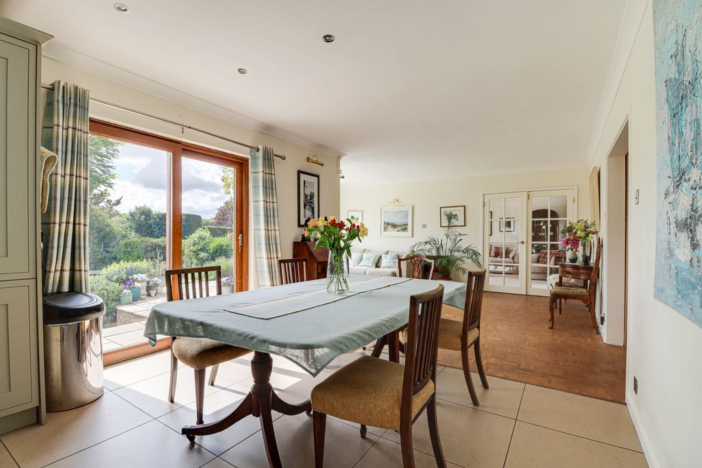 Additional image 5 of 4 bed detached house for saleHighclere Drive, Hemel Hempstead HP3