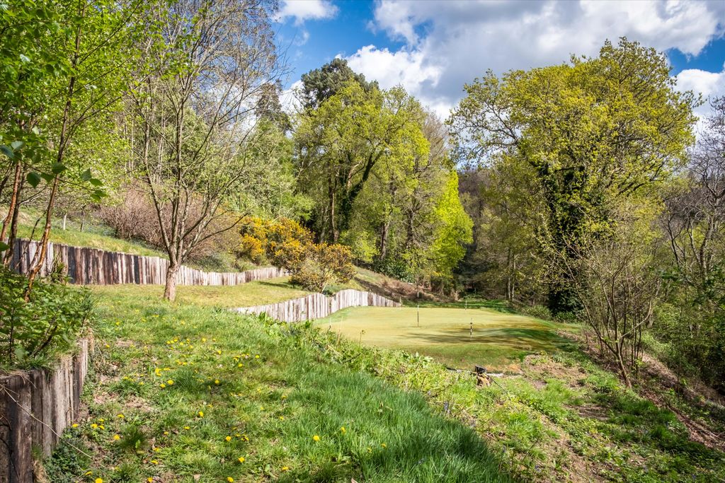 Additional image 28 of 5 bed detached house for saleMarley Common, Haslemere, Surrey GU27