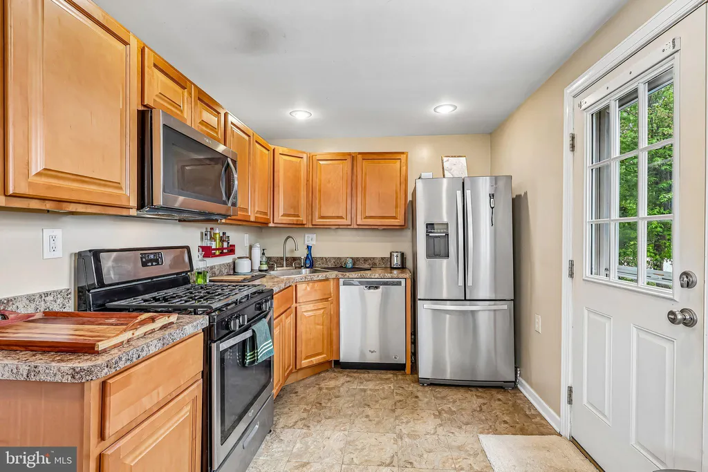 Additional image 5 of 2810 E County Line Road, Hatboro, PA 19040