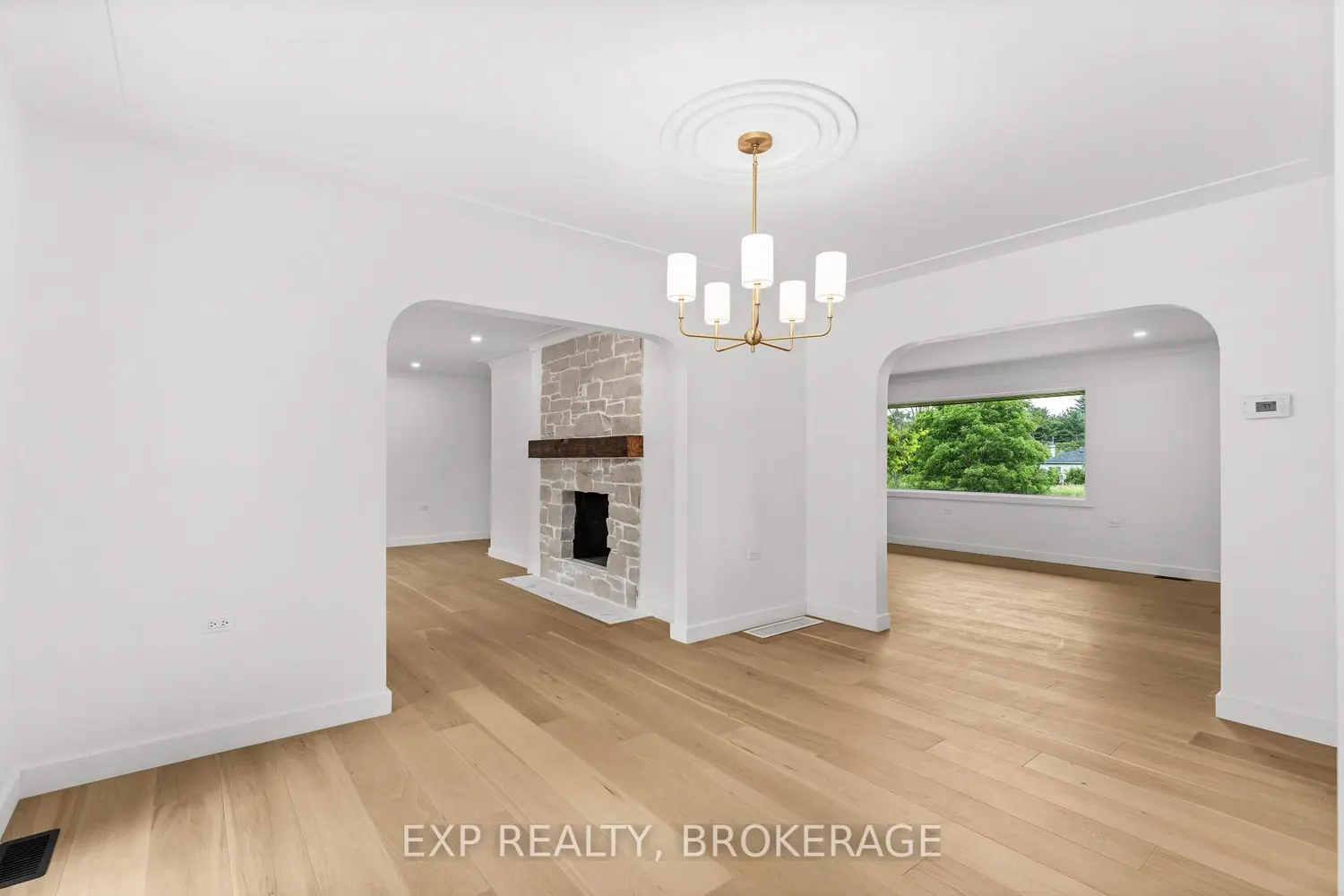 1802 Sydenham Road photo 4