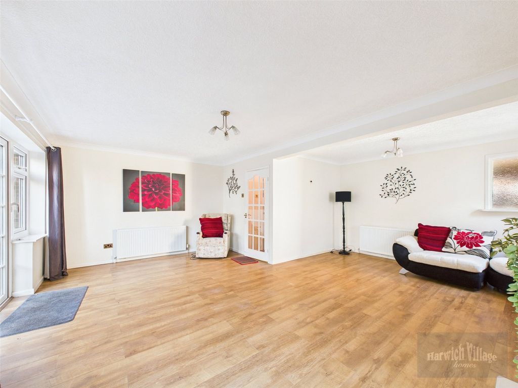 Additional image 2 of 4 bed detached house for saleLarksfield Crescent, Harwich, Essex CO12