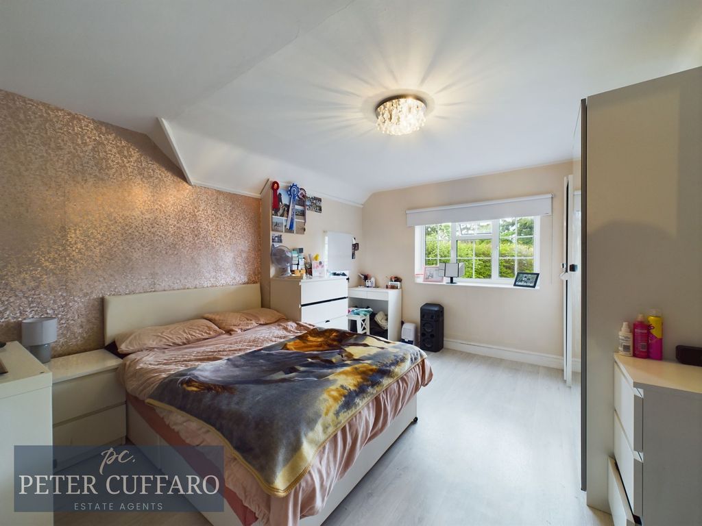Additional image 14 of 5 bed detached house for saleYewlands, Hoddesdon EN11