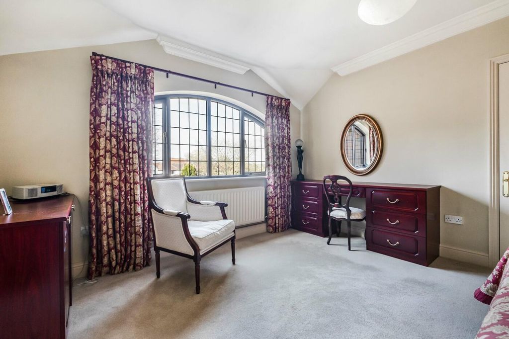 Additional image 14 of 5 bed detached house for saleGreen Lane, Henley-On-Thames RG9