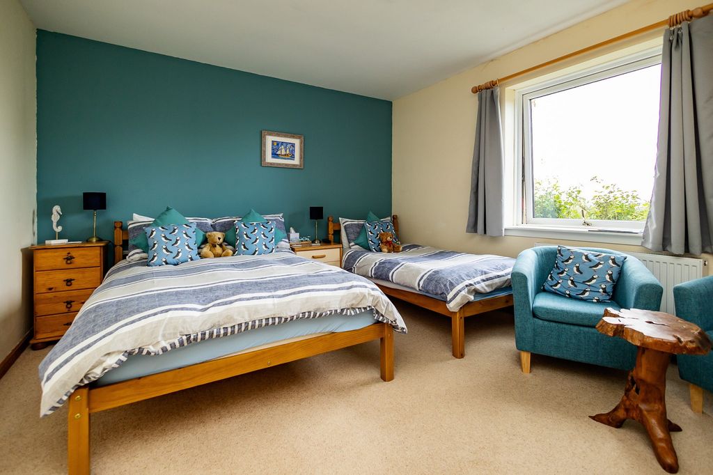 Additional image 11 of 9 bed detached house for saleHawthorns B&B, Mey, Thurso, Highland. KW14