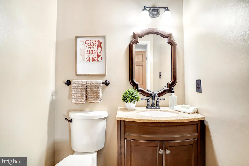 Additional image 11 of 127 Cool Glen Circle, Harpers Ferry, WV 25425