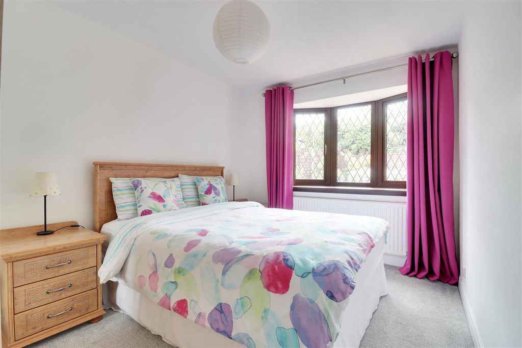Additional image 11 of 5 bed detached bungalow for saleTall Trees, Hessle HU13