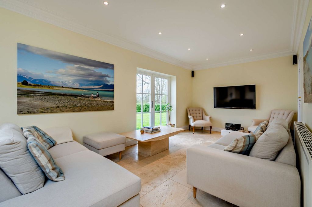 Additional image 11 of 5 bed detached house for saleTower Hill, Horsham, West Sussex RH13